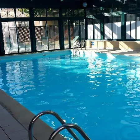 Apartamento Dans Hoteliere Avec Piscine Couverte *