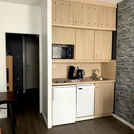 Dans Hoteliere Avec Piscine Couverte Apartamento *